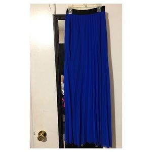 Maxi skirt